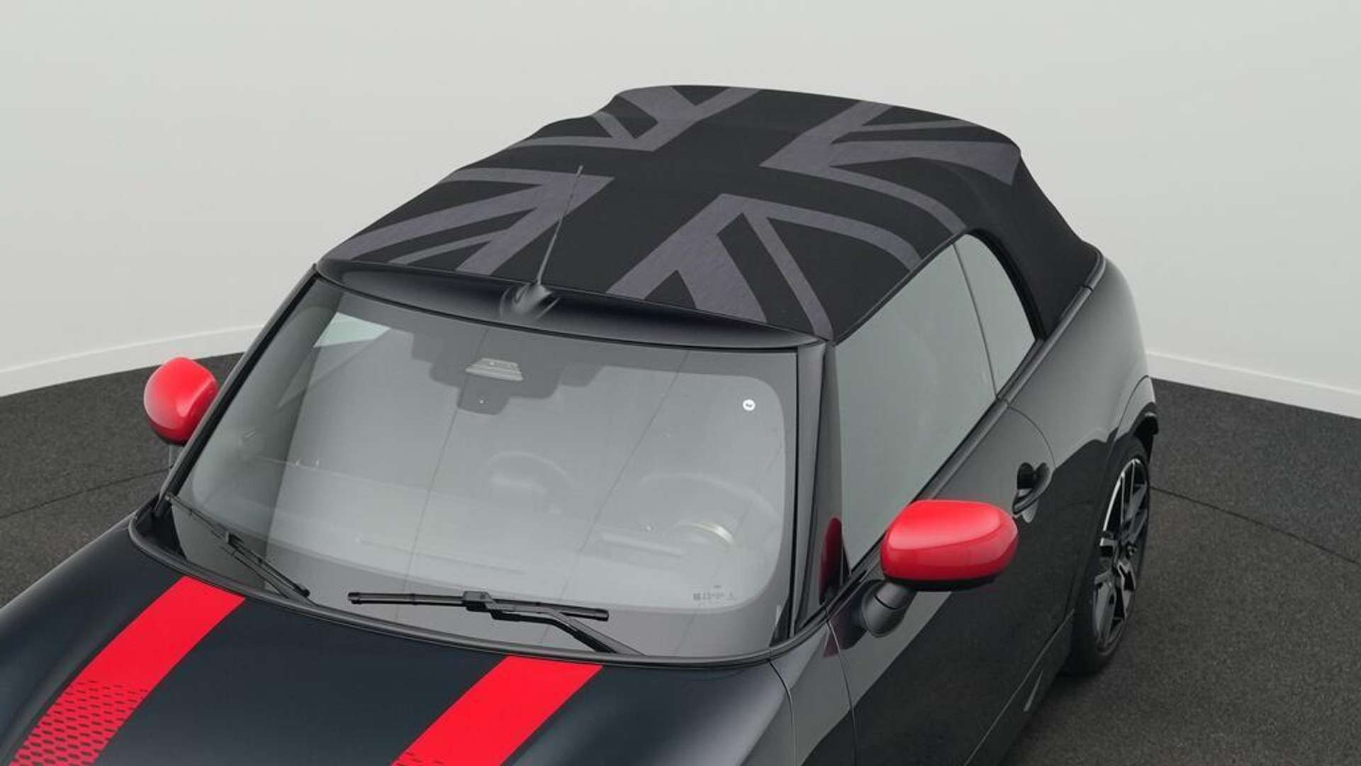 Mini Cabrio John Cooper Works - 2025 - Joinsteer - #23