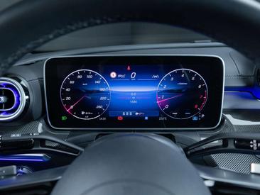 Mercedes Classe C 180 AMG Line — photo 11