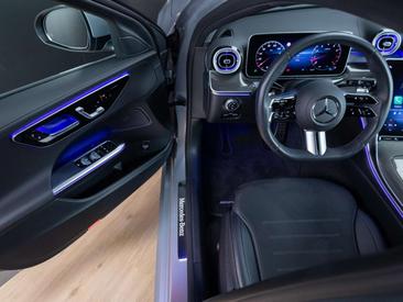 Mercedes Classe C 180 AMG Line — photo 19