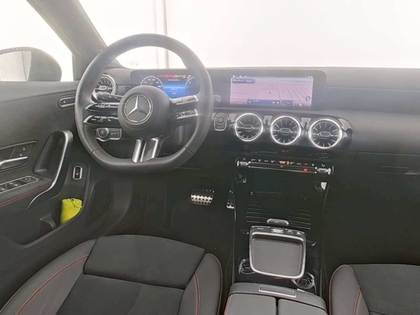 Mercedes Classe A 250 E 250 Night Edition - 2025 - Joinsteer - #4