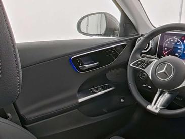 Mercedes Classe C 180 AVANTGARDE — photo 8