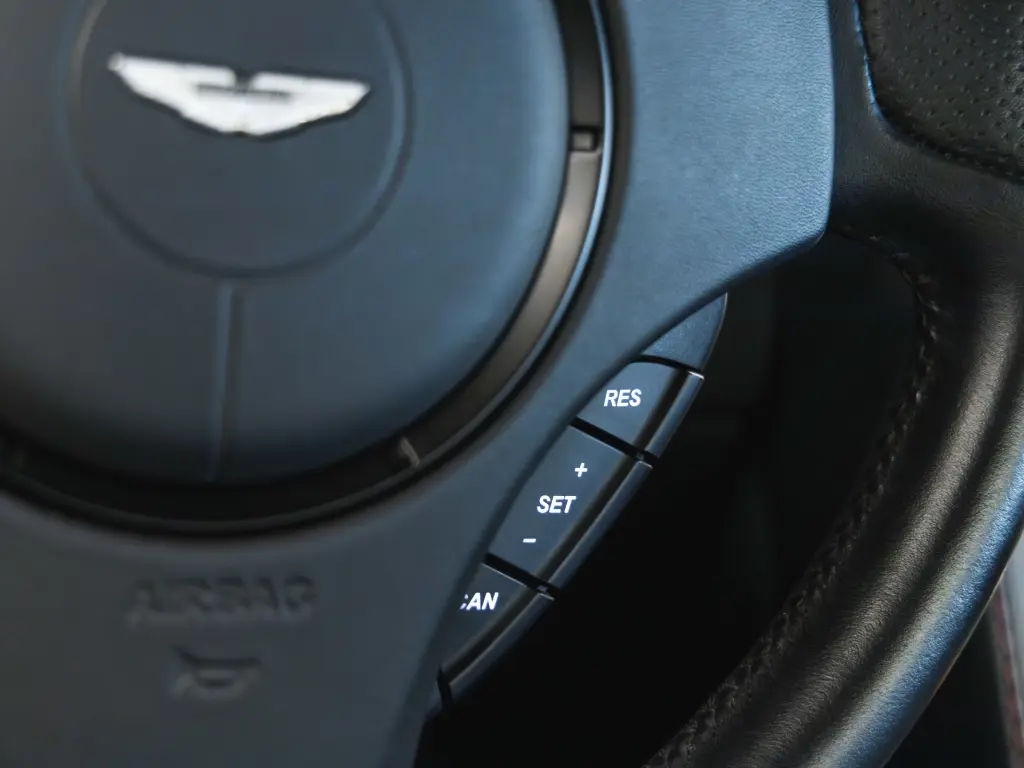 Aston Martin DBS I DBS V12 Coupe 5.9 - 2009 - Joinsteer - #40