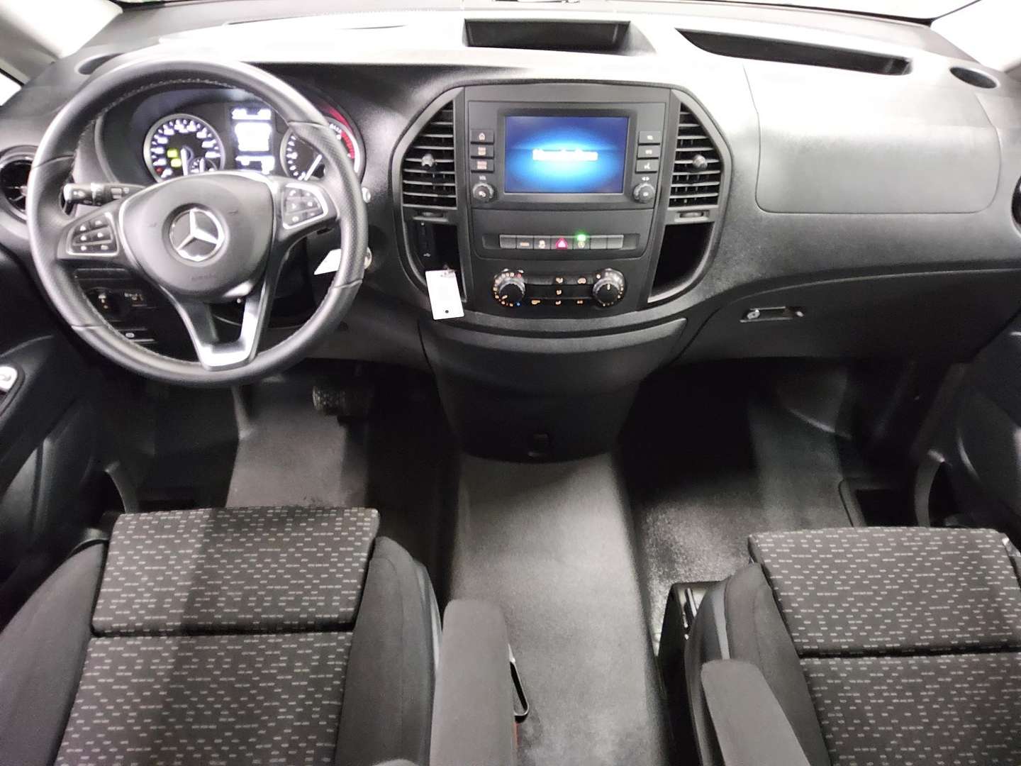 Mercedes Vito - 2024 - Joinsteer - #4
