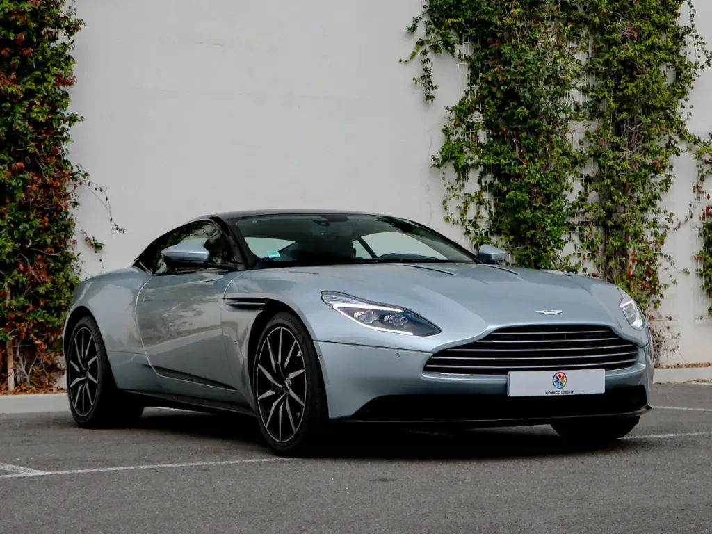 Aston Martin DB11 V12 Coupe 5.2 - 2017 - Joinsteer - #1