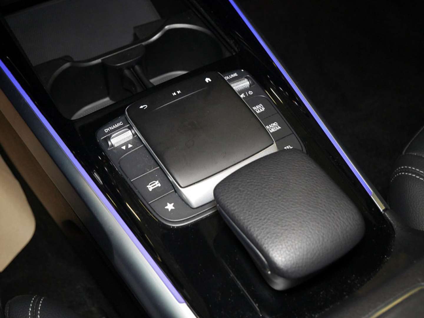 Mercedes EQB 300 Progressive - 2022 - Joinsteer - #16