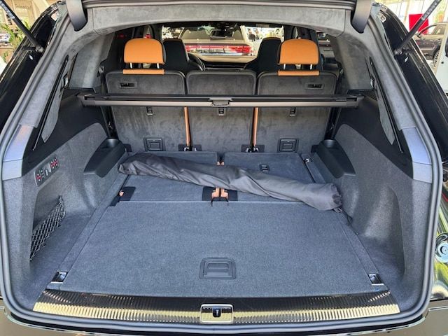 Audi SQ7 SUV TFSI Quattro Tiptronic - 2025 - Joinsteer - #18