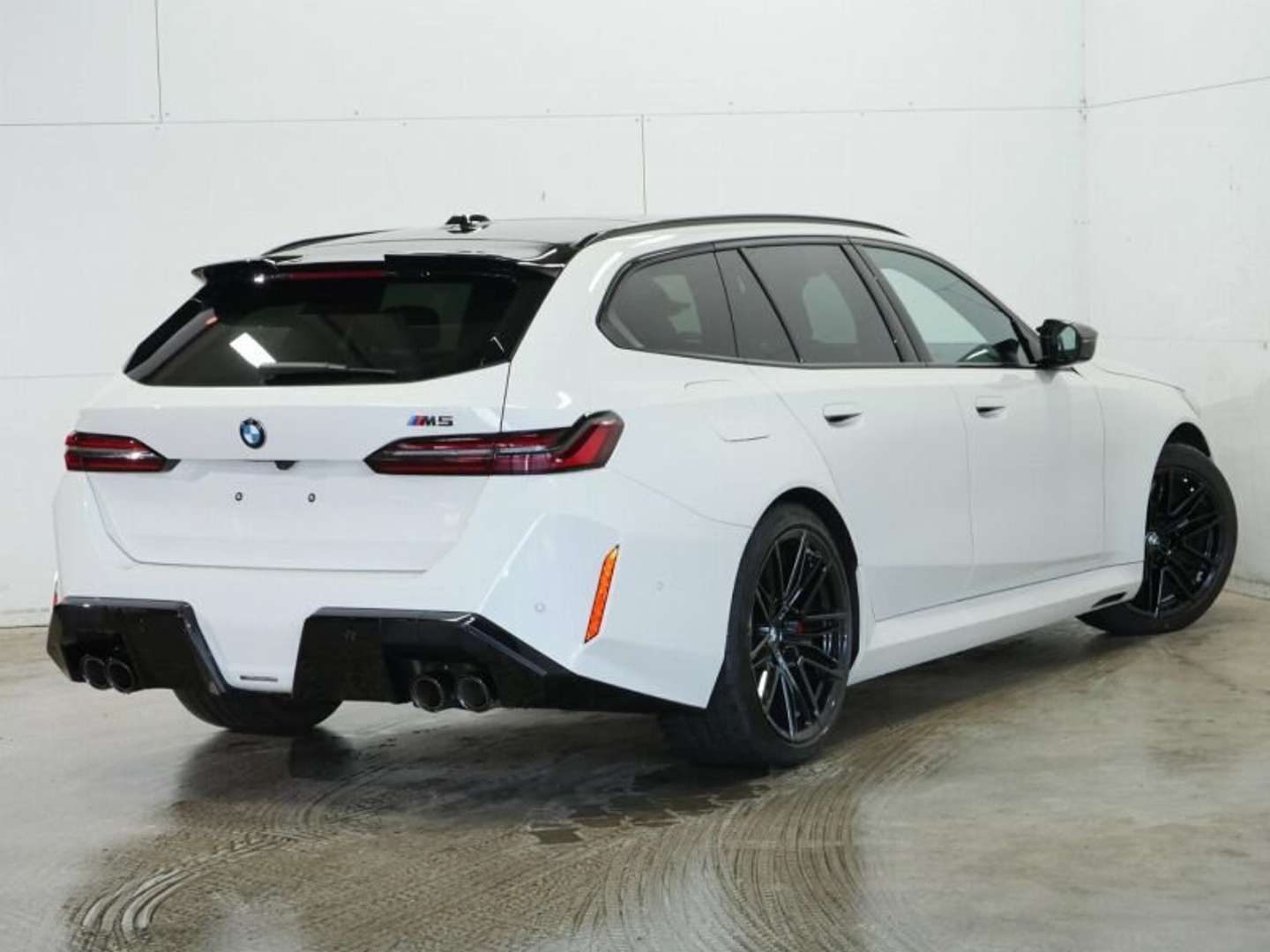 BMW M5 Touring - 2025 - Joinsteer - #4