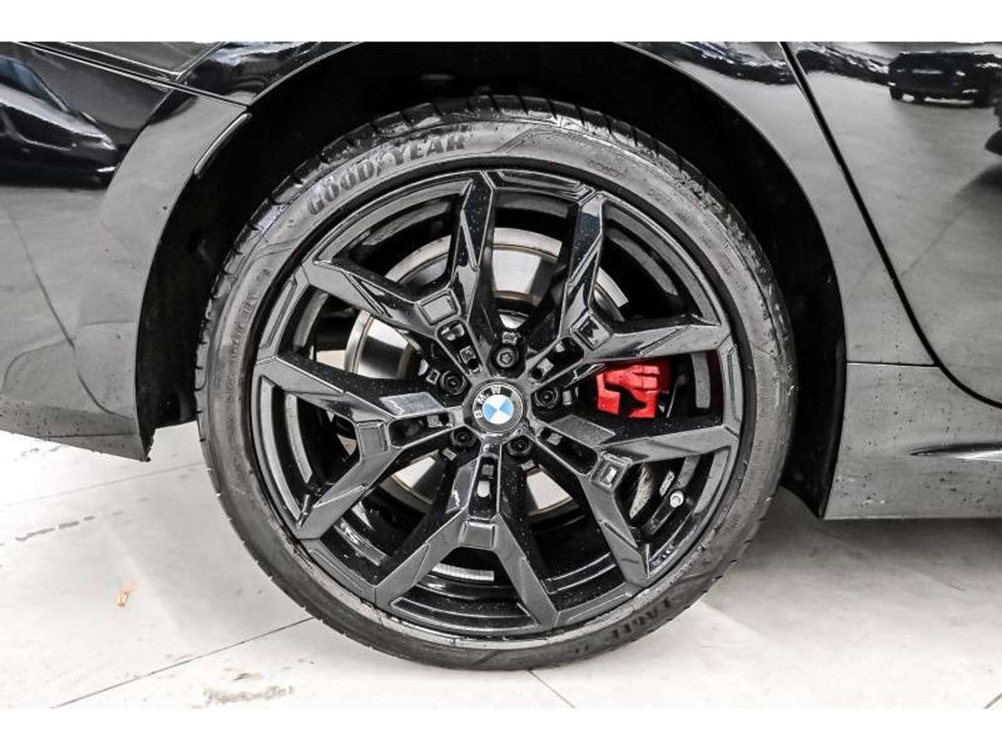 BMW Série 3 Berline 330e - 2025 - Joinsteer - #1