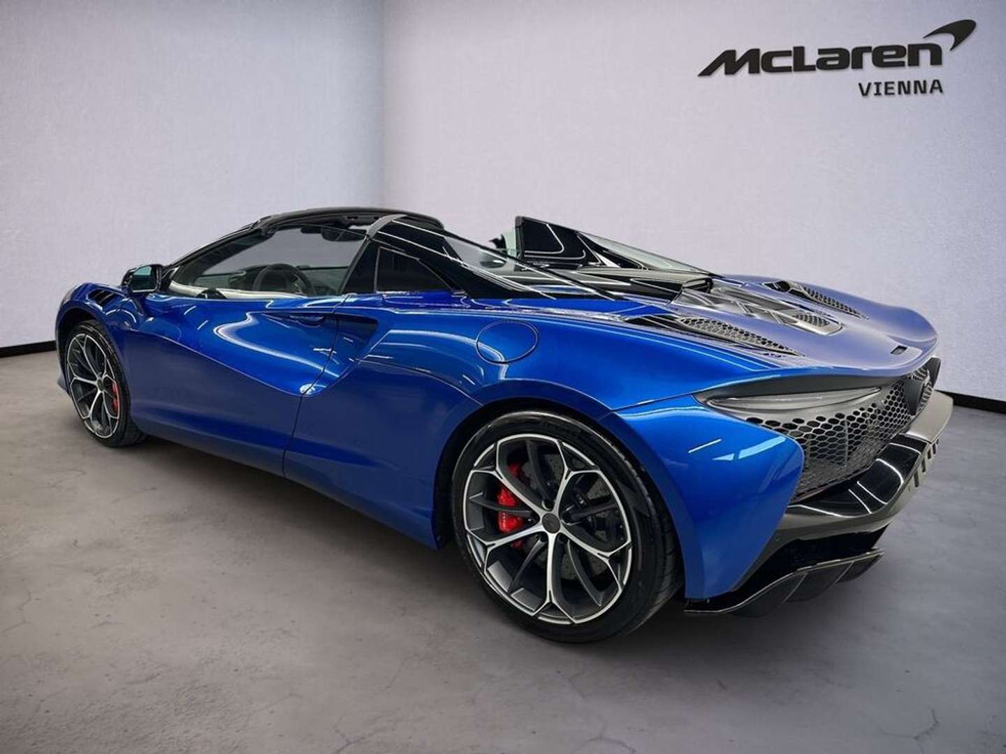 McLaren Artura Spider Volcano Blue - 2024 - Joinsteer - #15