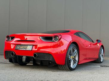 Ferrari 488 GTB — photo 11