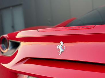 Ferrari 488 GTB — photo 17