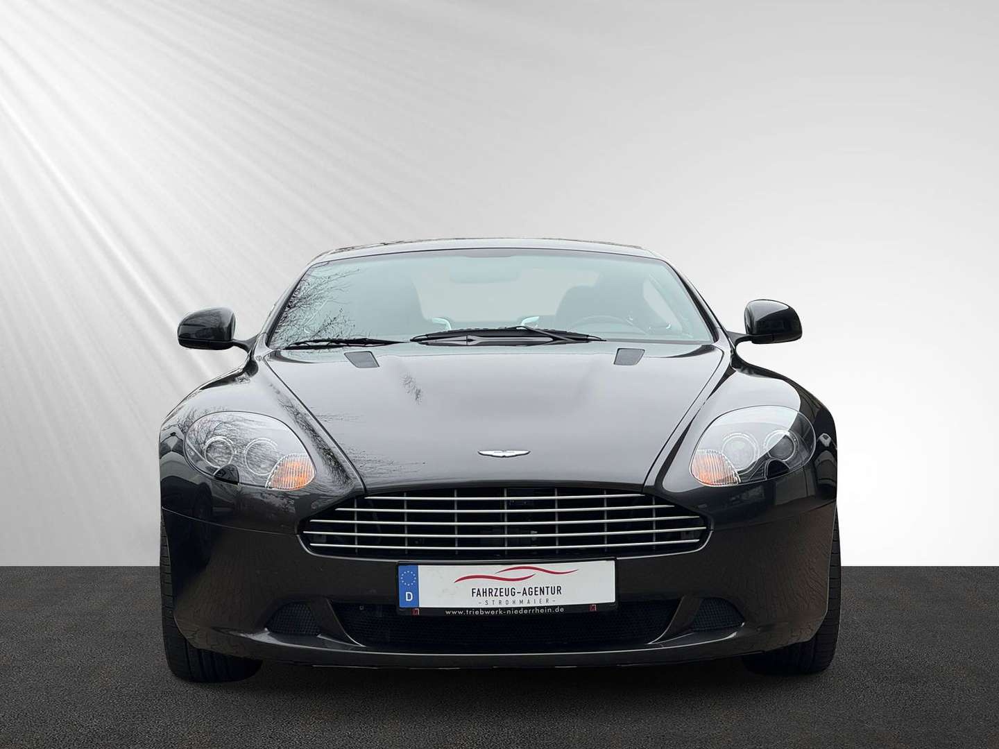 Aston Martin DB9 6.0 Touchtronic - 2011 - Joinsteer - #4