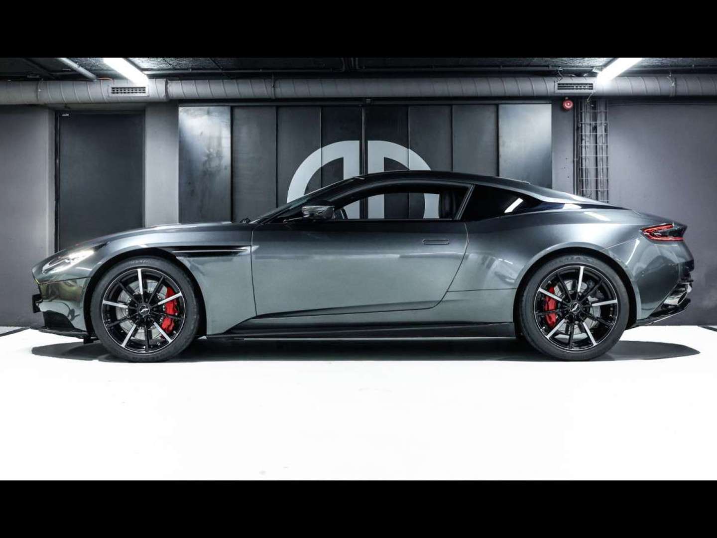 Aston Martin DB11 Coupé V12 - 2022 - Joinsteer - #1