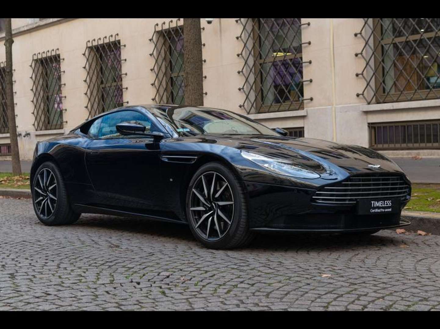Aston Martin DB11 V12 5.2 608ch BVA8 - 2016 - Joinsteer - #2