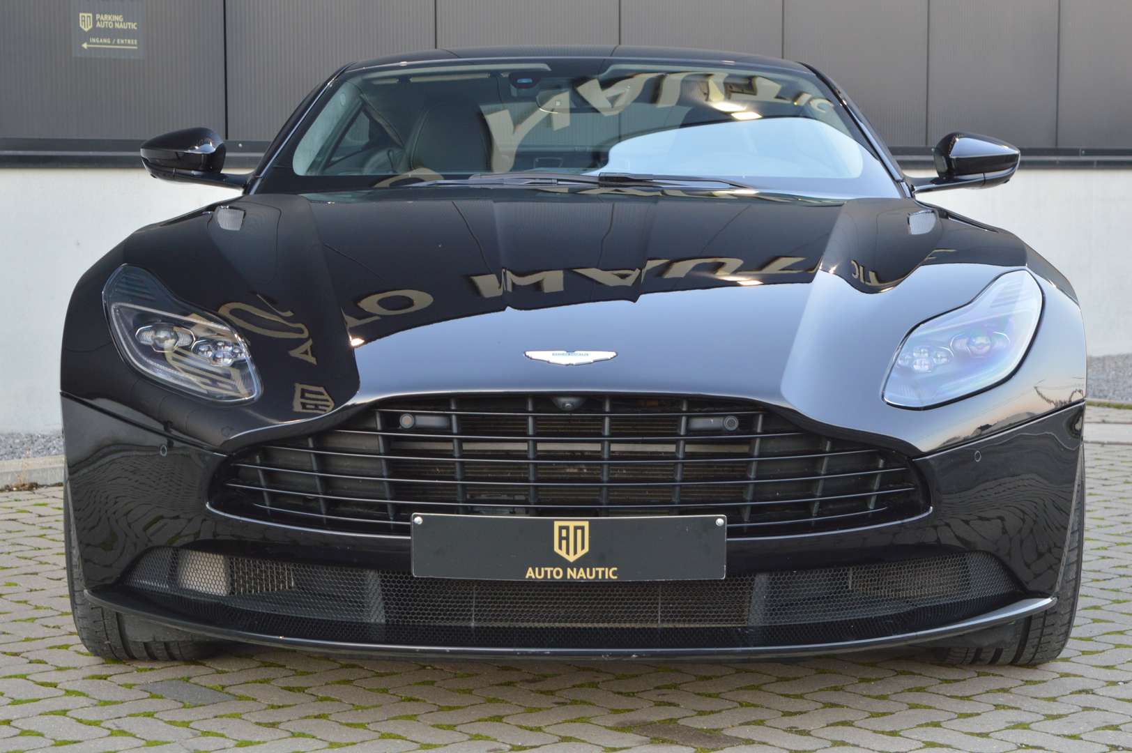 Aston Martin DB11 Coupé 4.0i V8 - 2018 - Joinsteer - #4