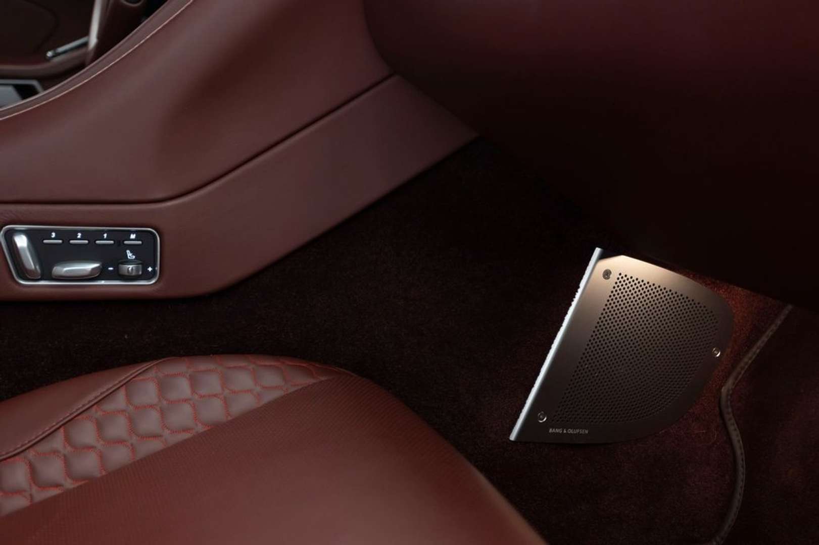 Aston Martin Vanquish V12 6.0 - 2016 - Joinsteer - #19