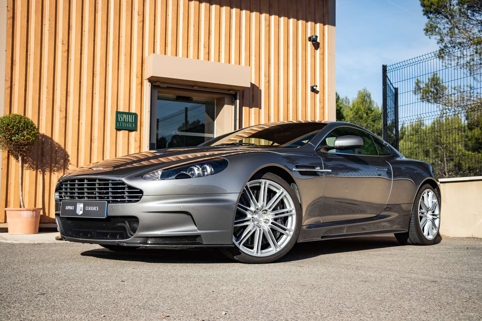 Aston Martin DBS Manual - 2008 - Joinsteer - #2