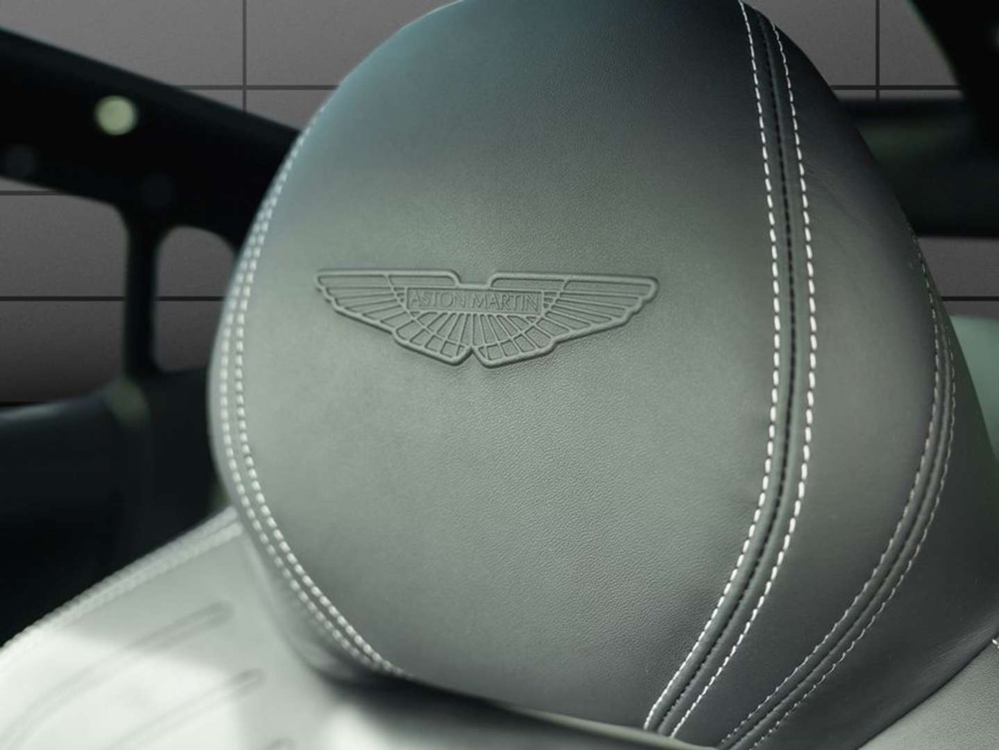 Aston Martin DBX 550 - 2024 - Joinsteer - #5