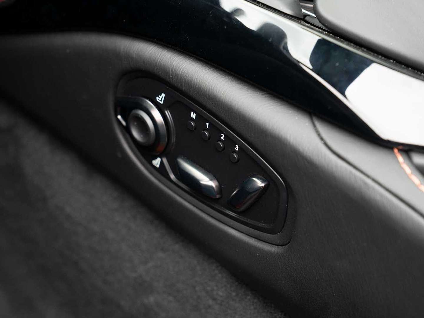 Aston Martin Vantage Roadster V8 - 2021 - Joinsteer - #24