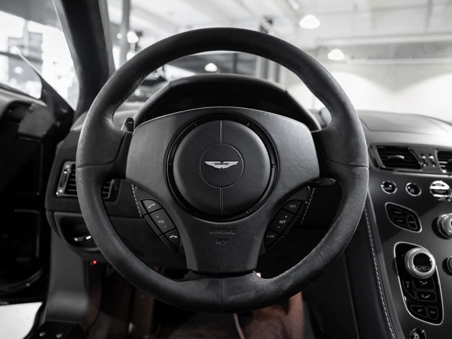 Aston Martin Vantage S Coupé V12 - 2017 - Joinsteer - #9