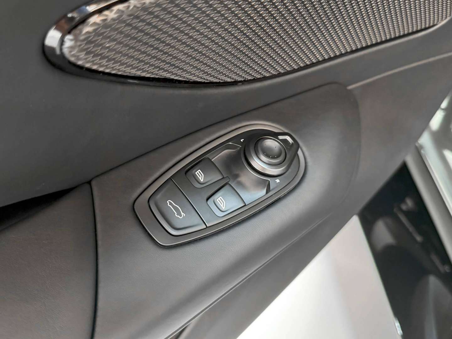 Aston Martin Vantage Roadster Non Identifiée - 2025 - Joinsteer - #26