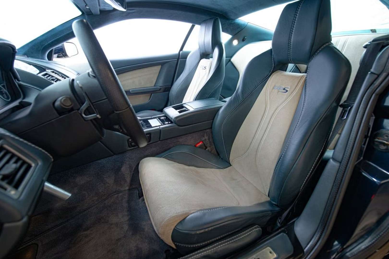 Aston Martin DBS 5.9 V12 - 2009 - Joinsteer - #14