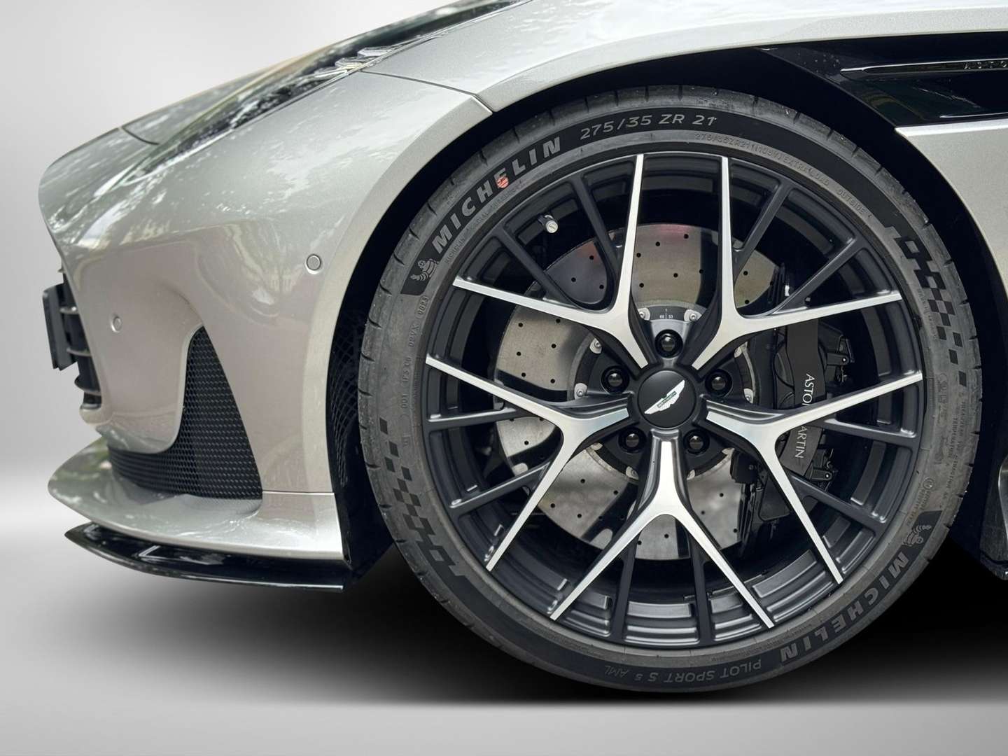 Aston Martin DB12 4.0 V8 - 2025 - Joinsteer - #13