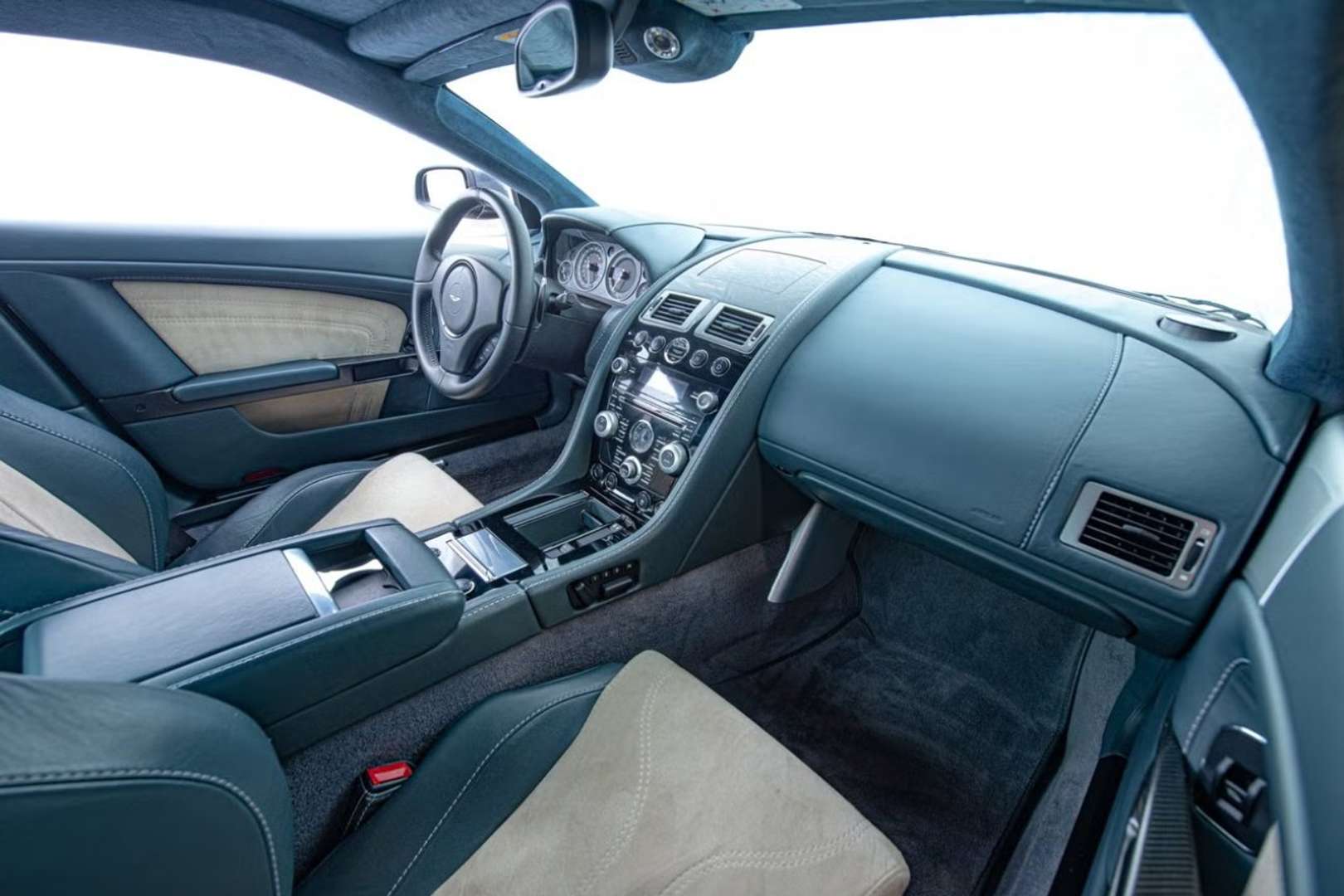 Aston Martin DBS 5.9 V12 - 2009 - Joinsteer - #15