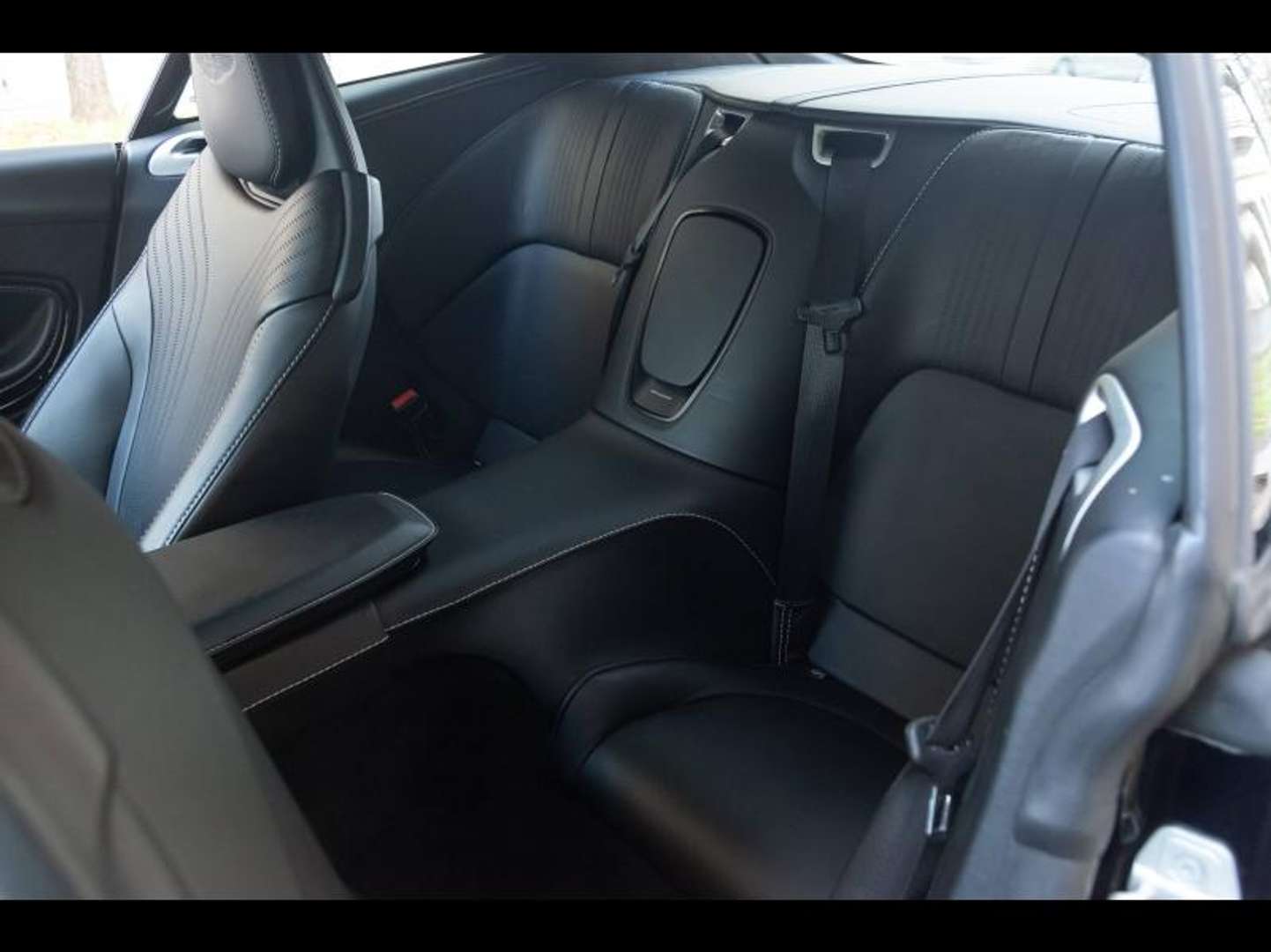 Aston Martin DB11 V12 5.2 608ch BVA8 - 2016 - Joinsteer - #15