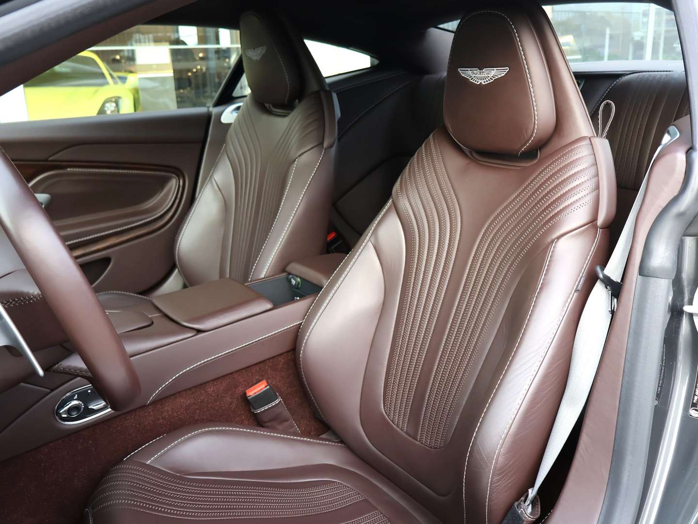 Aston Martin DB11 5.2 V12 AMR - 2017 - Joinsteer - #13