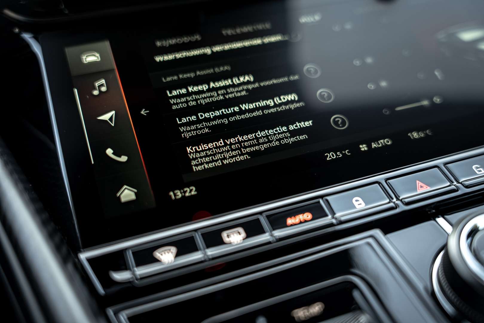 Aston Martin DB12 Coupé V8 Carbon - 2025 - Joinsteer - #13