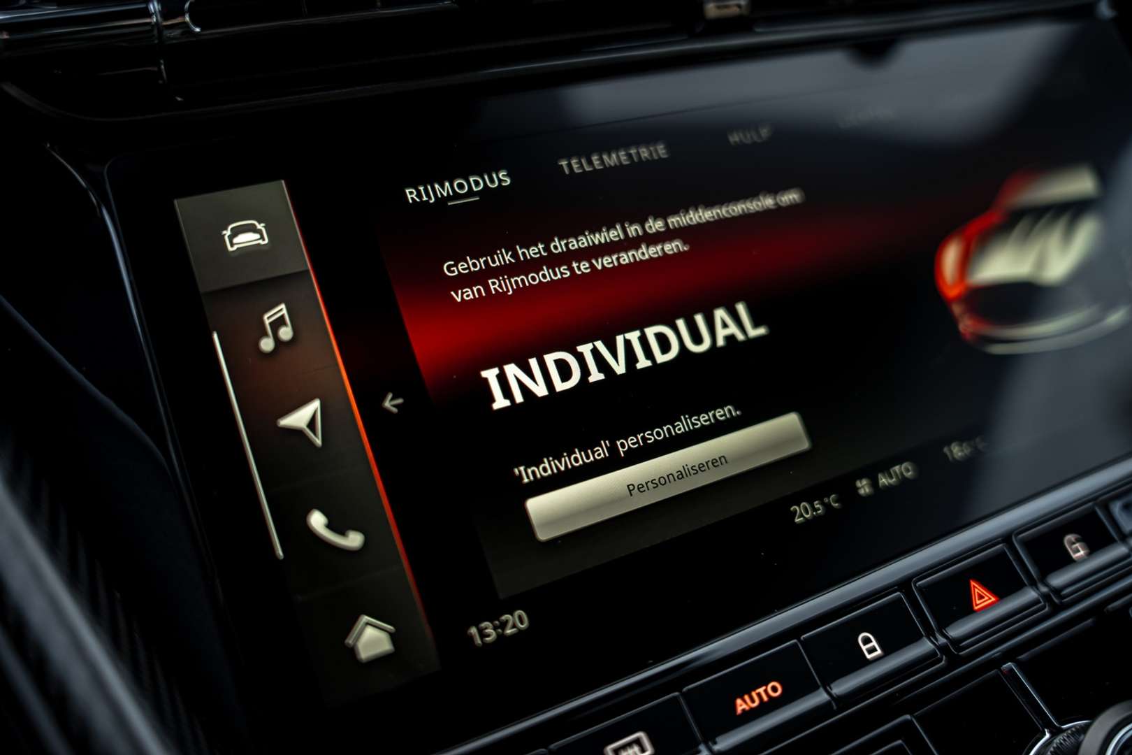 Aston Martin DB12 Coupé V8 Carbon - 2025 - Joinsteer - #14