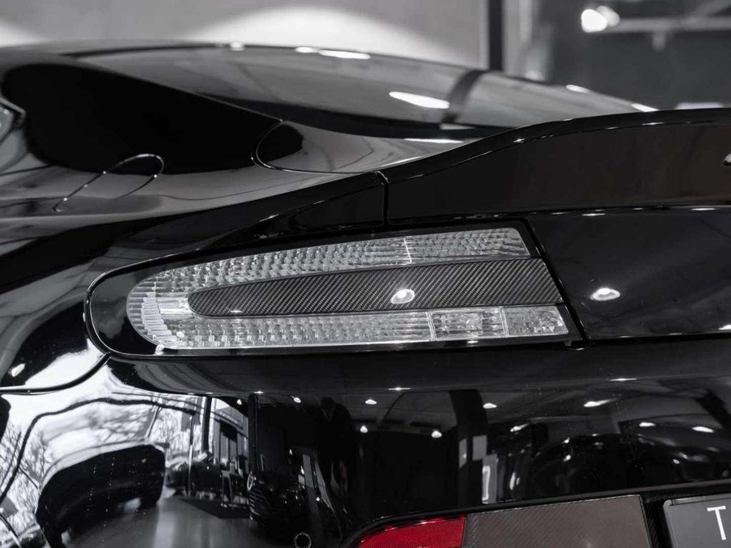 Aston Martin Vantage S Coupé V12 - 2017 - Joinsteer - #17