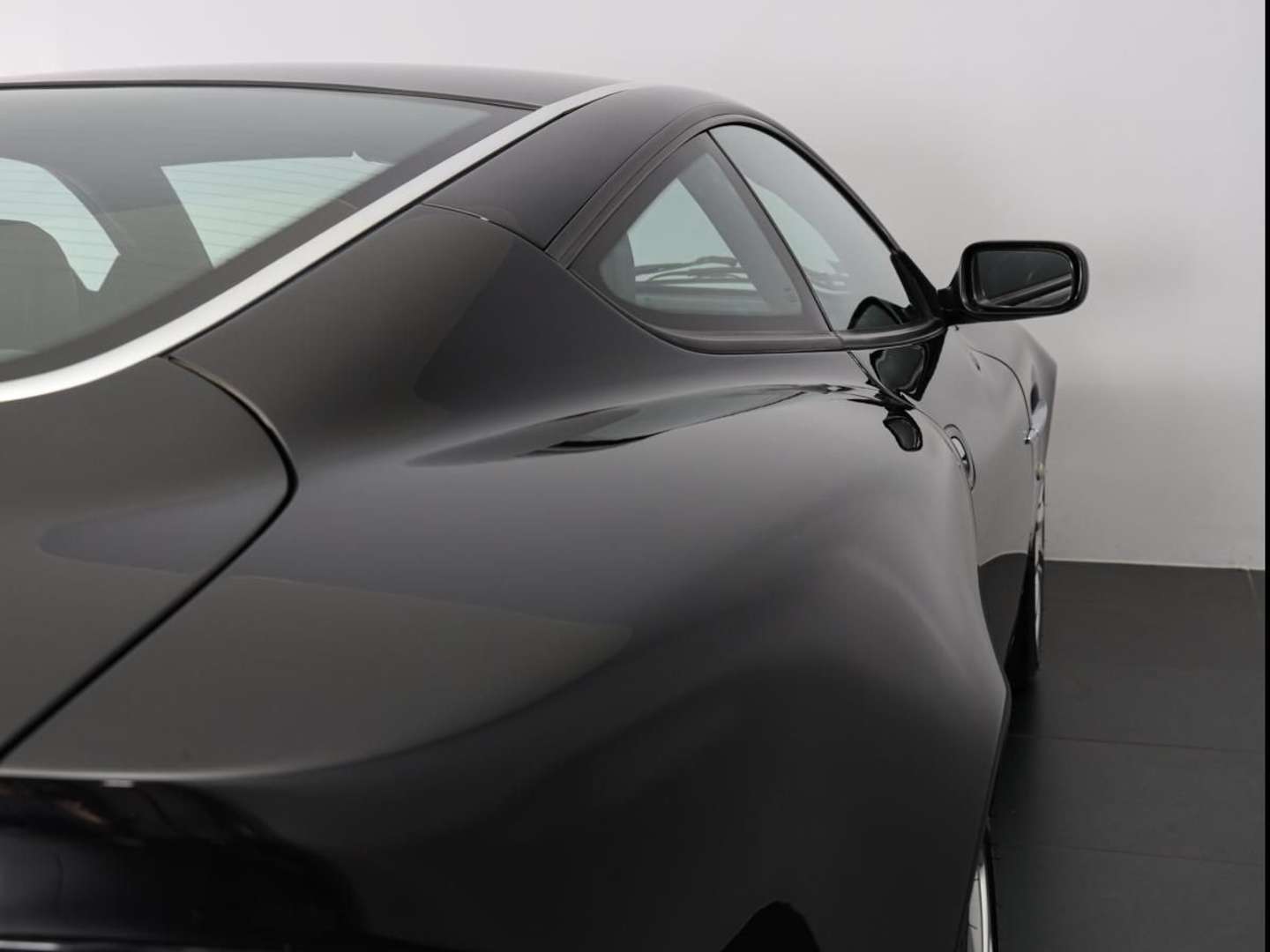 Aston Martin Vanquish V12 6.0 L ATMO - 2003 - Joinsteer - #22