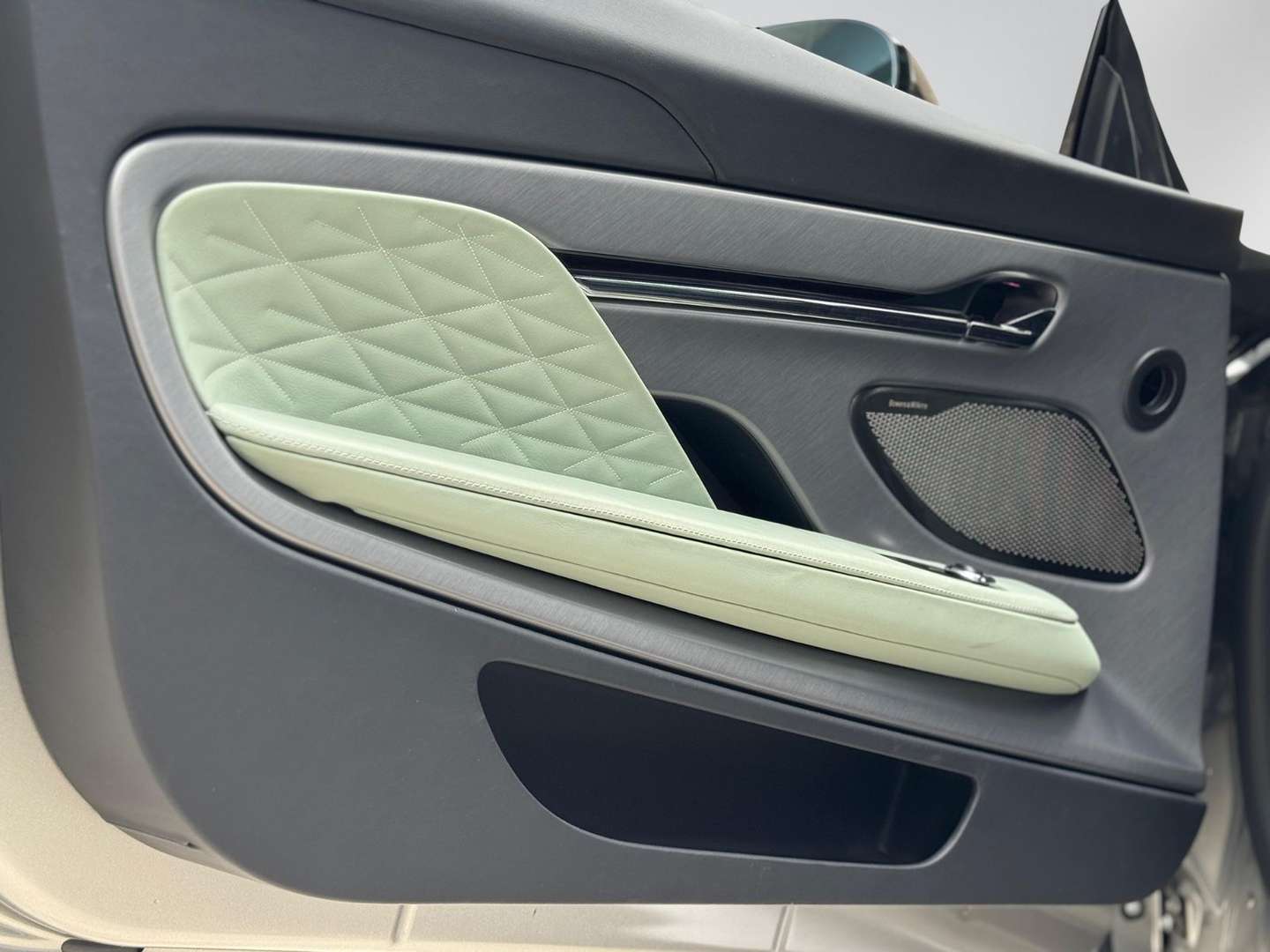 Aston Martin DB12 4.0 V8 - 2025 - Joinsteer - #21