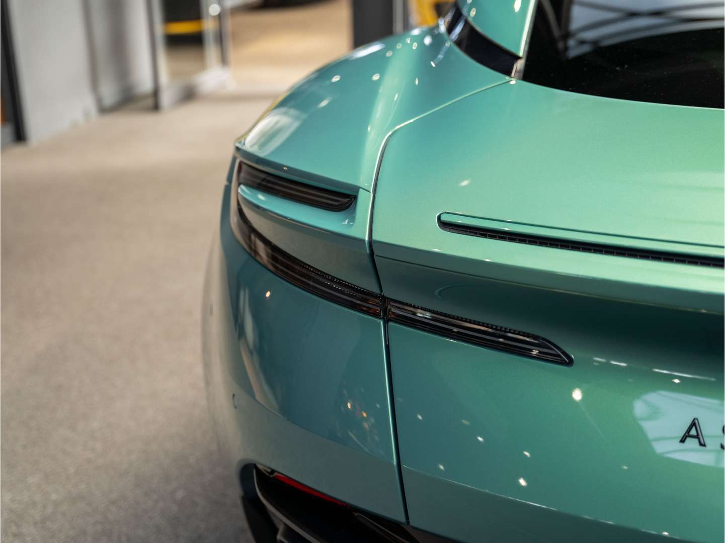 Aston Martin DB12 Coupé 4.0 V8 Bowers&Wilkins - 2023 - Joinsteer - #18