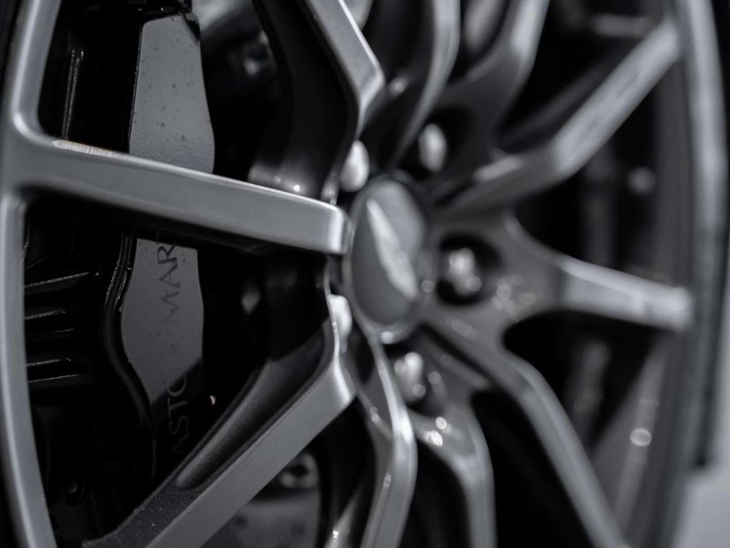 Aston Martin Vantage S Coupé V12 - 2017 - Joinsteer - #24