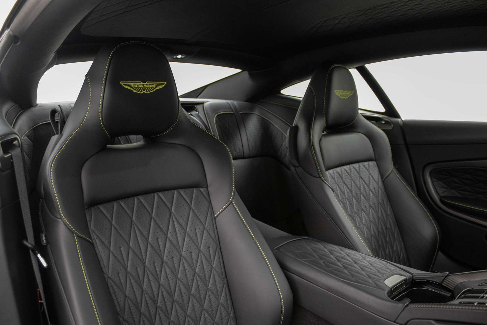 Aston Martin DB12 Coupé V8 - 2024 - Joinsteer - #24