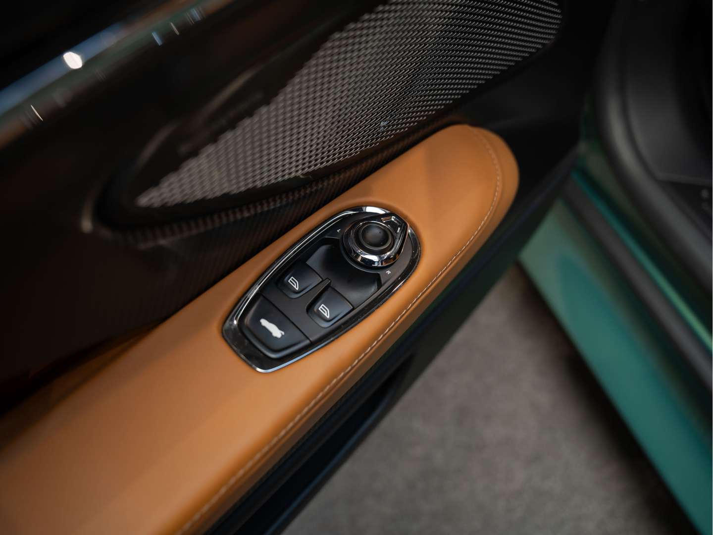 Aston Martin DB12 Coupé 4.0 V8 Bowers&Wilkins - 2023 - Joinsteer - #26