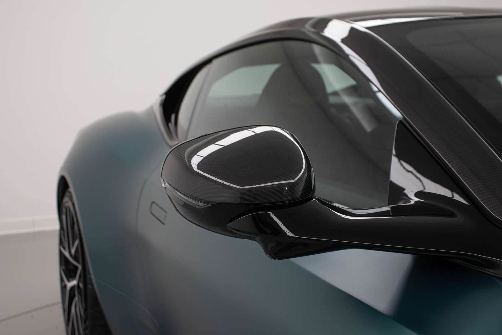 Aston Martin DB12 Coupé V8 - 2024 - Joinsteer - #27