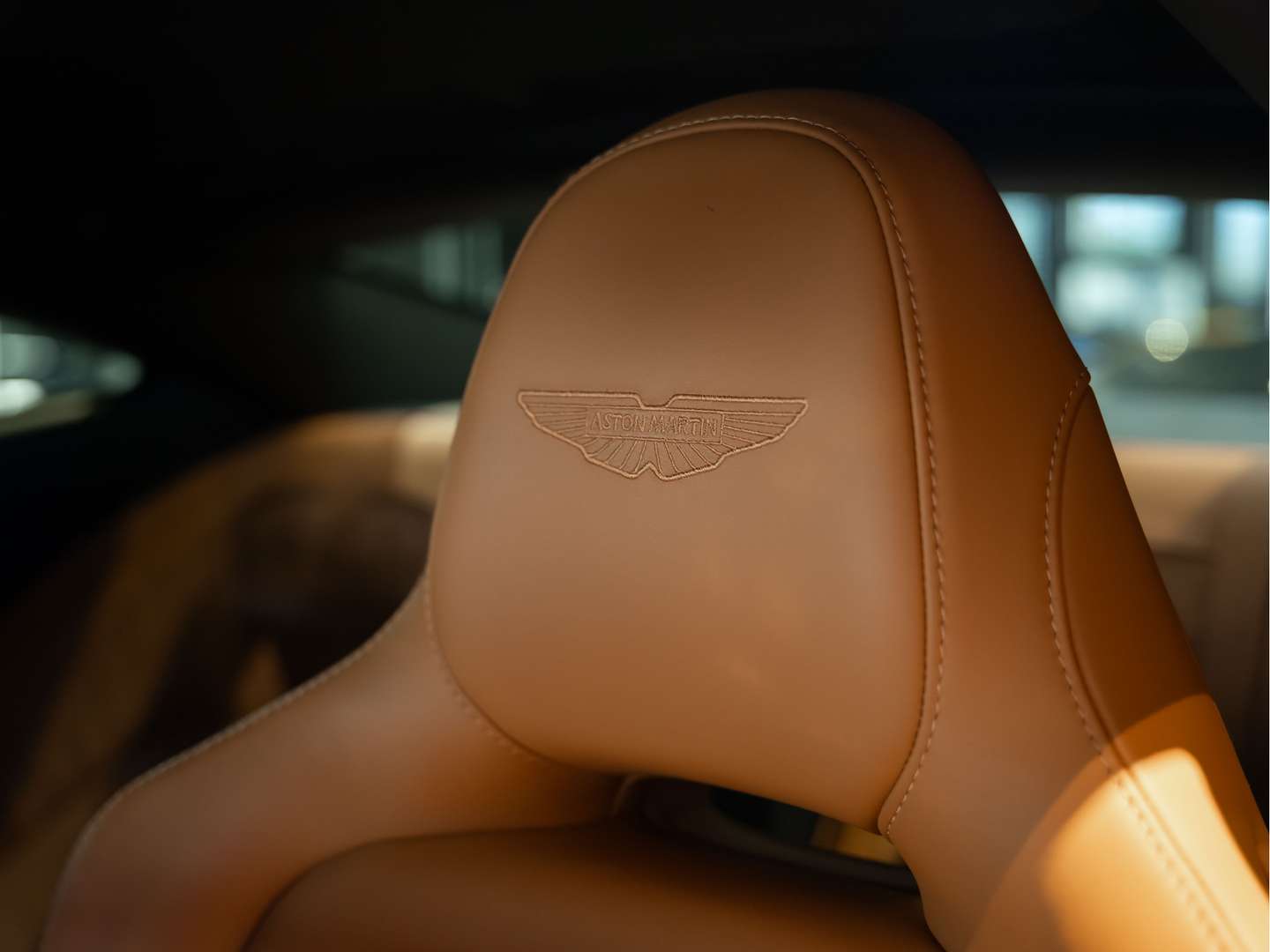 Aston Martin DB12 Coupé 4.0 V8 Bowers&Wilkins - 2023 - Joinsteer - #29