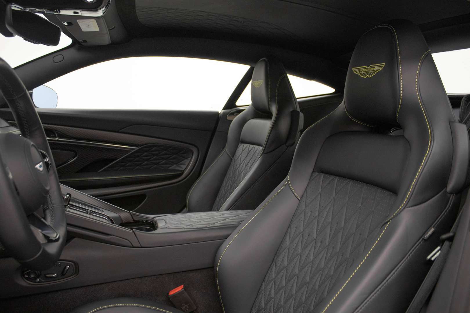 Aston Martin DB12 Coupé V8 - 2024 - Joinsteer - #31