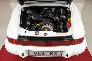 Porsche 964 RS — photo 19