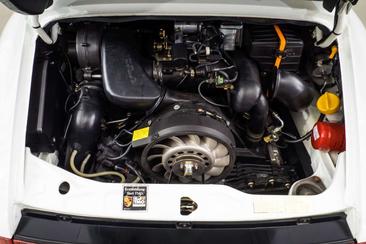 Porsche 964 RS — photo 20