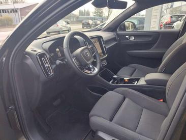 Volvo C40 Recharge Core — photo 9