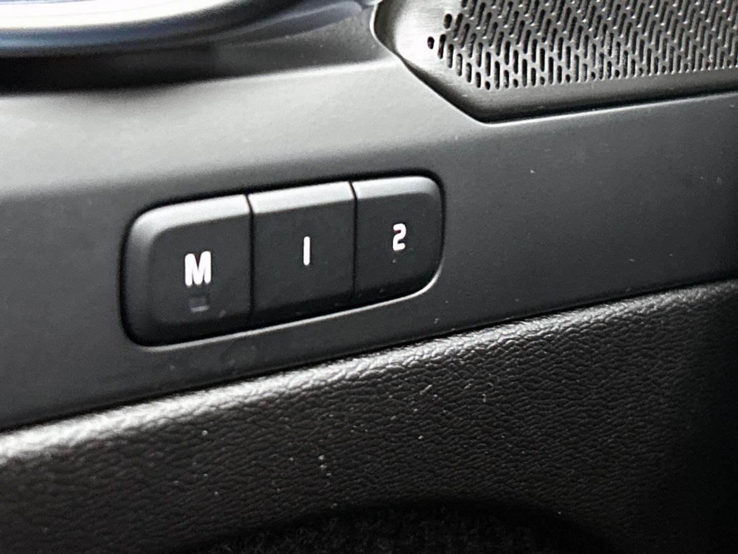 Volvo XC40 B4 Dark - 2025 - Joinsteer - #24