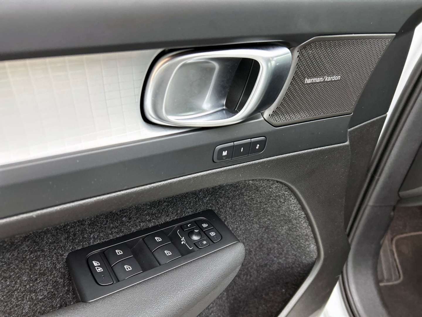 Volvo XC40 B4 Dark - 2025 - Joinsteer - #31