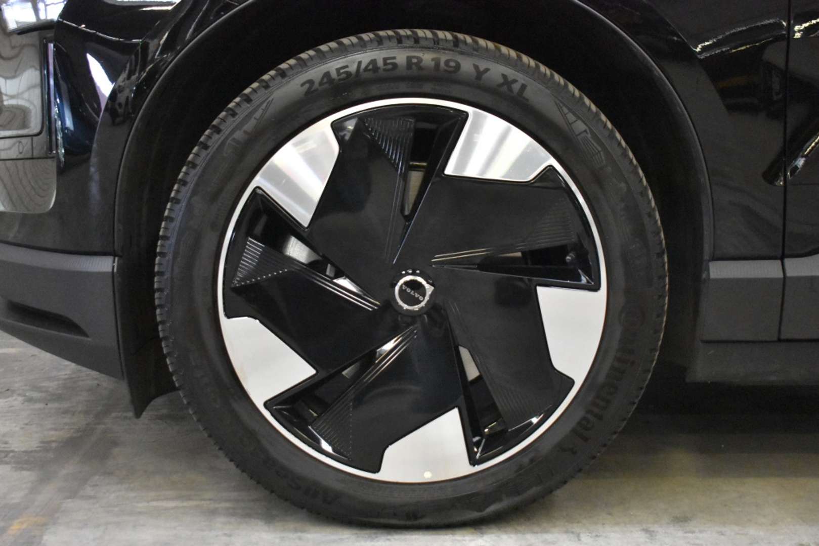 Volvo EX30 Recharge Plus - 2024 - Joinsteer - #4