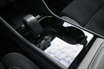 Volvo C40 Recharge Ultimate — photo 25