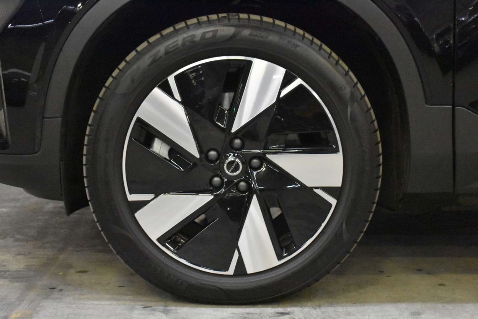 Volvo C40 Recharge PLUS - 2025 - Joinsteer - #4